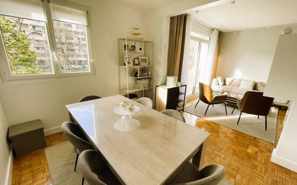 Appartement à vendre    4 pièces • 73,60 m2 Antony