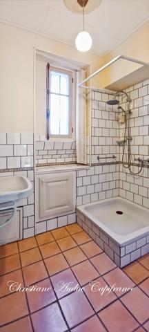 Entre Cluny et Charolles, ensemble immobilier avec 3 gîtes, d'une surface de 190 m², sur terrain de 6 000 m²