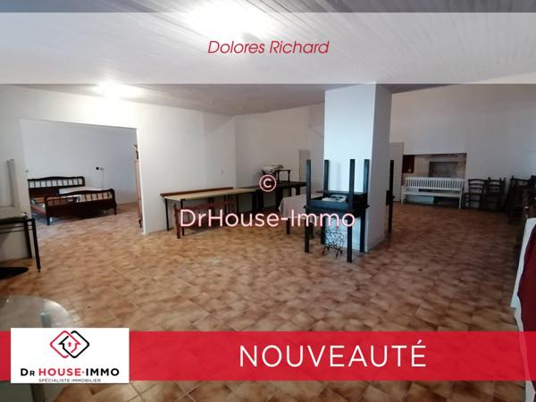 Immeuble à vendre 2 pièces de 170 m²