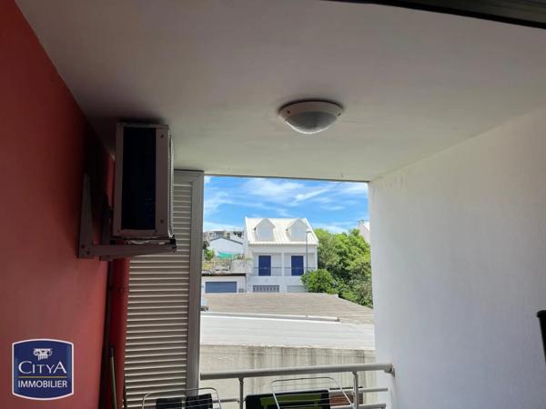 Appartement à vendre 2 pièces 32.69m² Saint-Denis (97490)