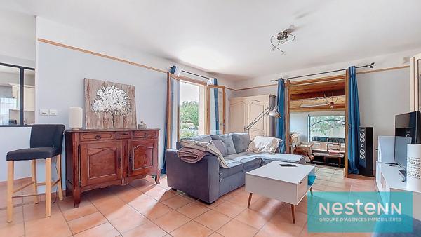 Istres centre ville, maison de plain-pied, T4, 3 chambres, non mitoyenne, en impasse, jardin et garage de 38m²