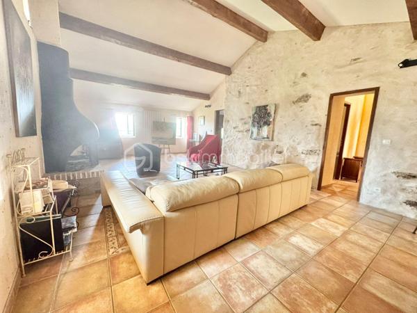 Bastide de 285 m²