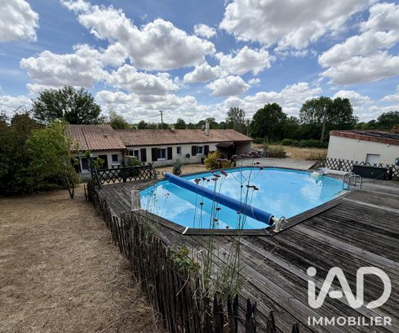 Maison à vendre 6 pièces 150 m² Pompaire