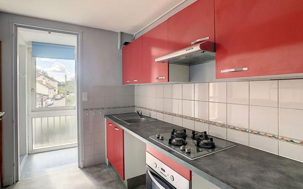 Appartement à louer    4 pièces •  Aurillac