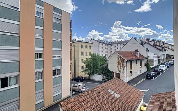 Appartement à louer    4 pièces •  Aurillac
