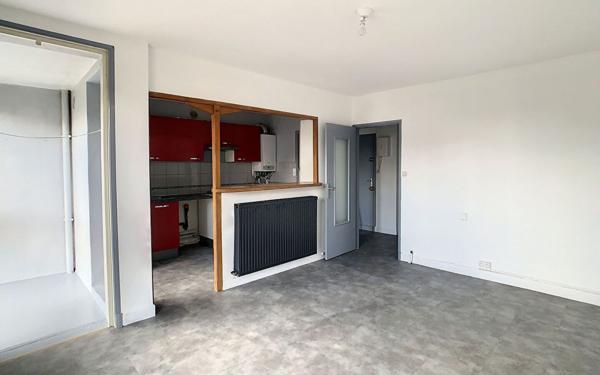 Appartement à louer    4 pièces •  Aurillac