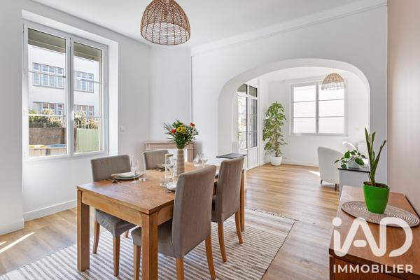 Maison à vendre 6 pièces 210 m² Nantes
