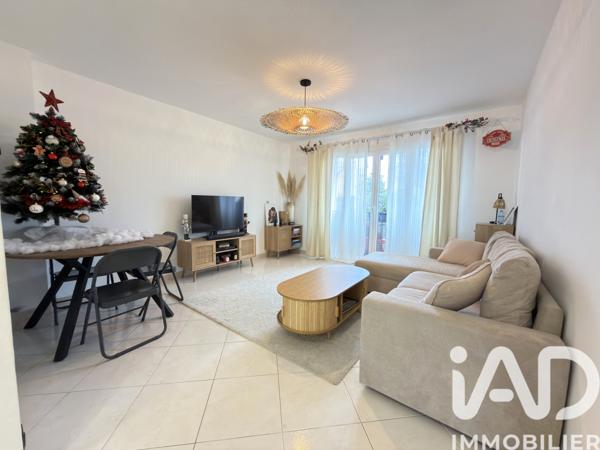 Appartement à vendre 3 pièces 61 m² Peyrolles-en-Provence