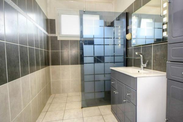 Maison et logement T2 indépendant à 5 mn de la mer