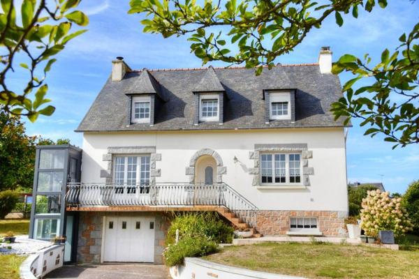 Maison et logement T2 indépendant à 5 mn de la mer