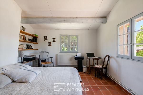 Propriété de charme avec gîte, parc arboré 8600 m² et piscine