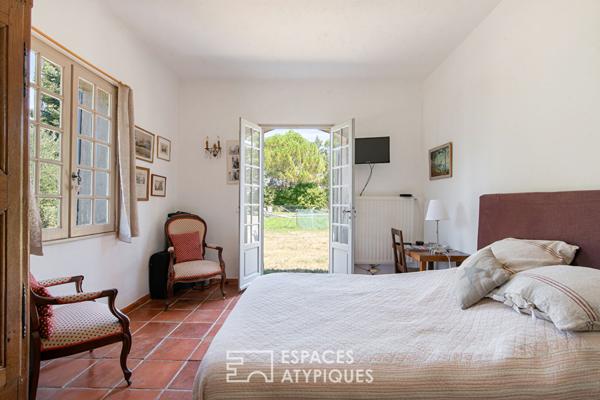 Propriété de charme avec gîte, parc arboré 8600 m² et piscine