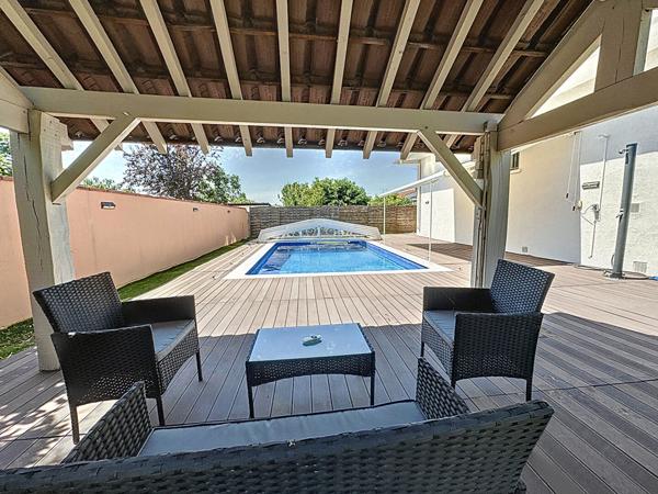 A vendre centre ville maison montauban (82) 4 chambres piscine sous-sol commerces DPE en B