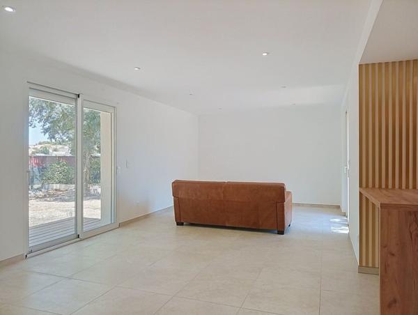Maison 334 900 € Florensac 4 p 90 m² DPE B