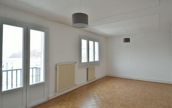 Appartement à louer    3 pièces • 67 m2 La Mulatière