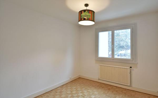 Appartement à louer    3 pièces • 67 m2 La Mulatière