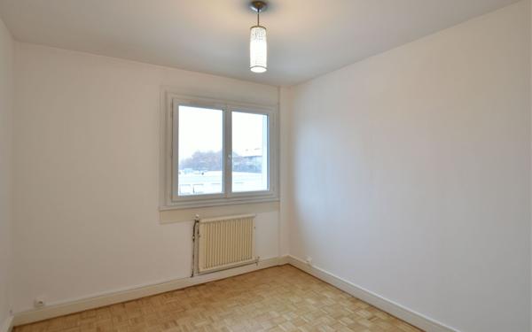 Appartement à louer    3 pièces • 67 m2 La Mulatière