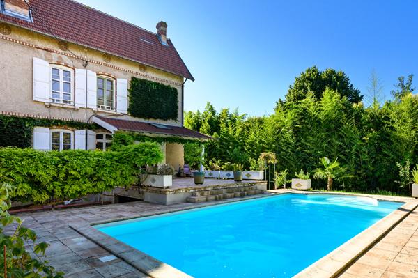 Maison de maître rénovée de 250 m² - Montauban Villebourbon