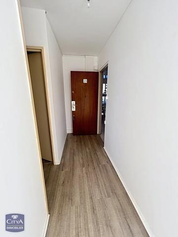 Appartement à vendre 3 pièces 57.3m² Saint-Quentin (02100)
