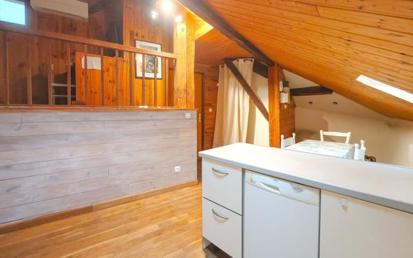 Appartement à vendre    3 pièces • 43 m2 Aurillac