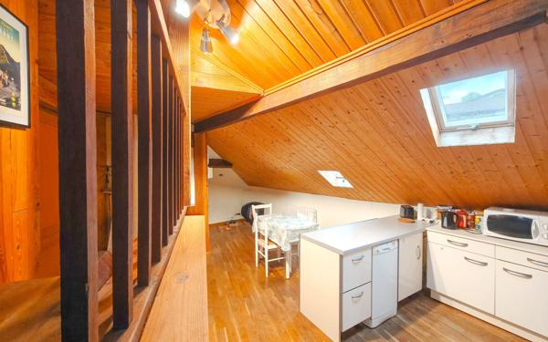 Appartement à vendre    3 pièces • 43 m2 Aurillac