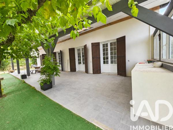 Maison à vendre 8 pièces 214 m² Cadaujac