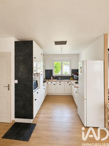 Maison à vendre 8 pièces 214 m² Cadaujac