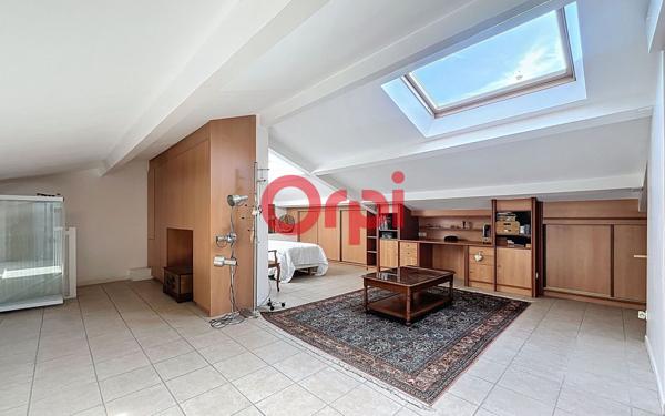 Appartement à vendre    4 pièces • 104 m2 Sainte-Maxime