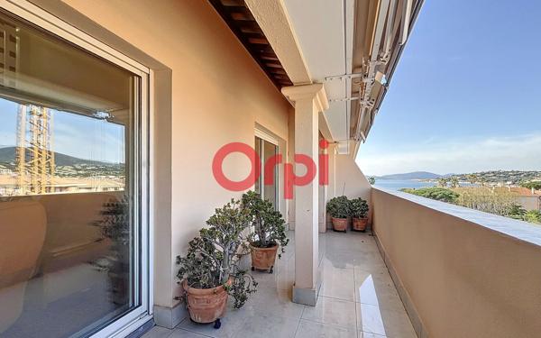 Appartement à vendre    4 pièces • 104 m2 Sainte-Maxime