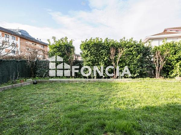 À vendre Appartement 3 pièces 72 m² - Faverges-seythenex 74210