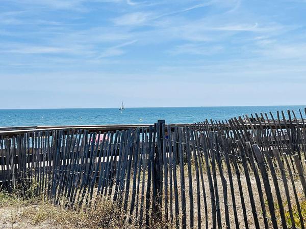 Appartement 3 pièce(s) 66.76 m2 au sol avec vue mer et parking FRONTIGNAN