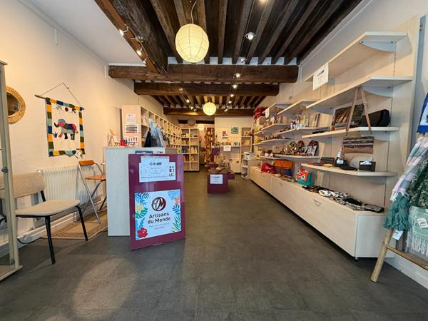 Local commercial Chalon Sur Saone 84 m2