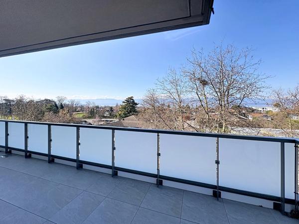Appartement à vendre Attique 4 pièces THONON LES BAINS (74)