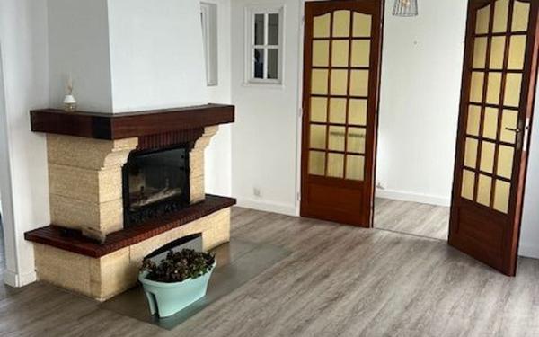 Maison à louer    4 pièces • 82 m2 Silly-en-Gouffern