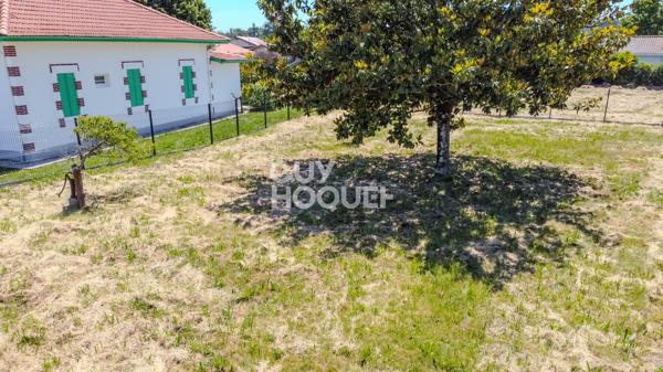 À vendre à Biscarrosse ? Superbe terrain constructible de 459 m² dans un environnement privilégié !