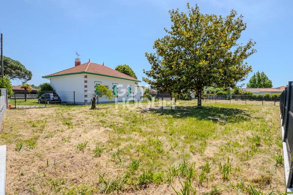 À vendre à Biscarrosse ? Superbe terrain constructible de 459 m² dans un environnement privilégié !