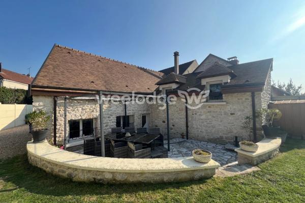 Maison à vendre 7 pièces de 110 m² à Breuil-Bois-Robert