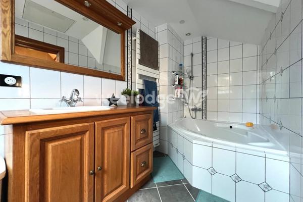 Maison à vendre 7 pièces de 110 m² à Breuil-Bois-Robert