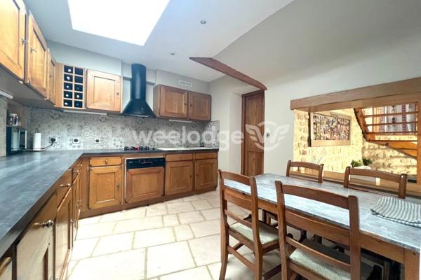 Maison à vendre 7 pièces de 110 m² à Breuil-Bois-Robert