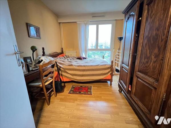 APPARTEMENT 5 PIECES 83m²