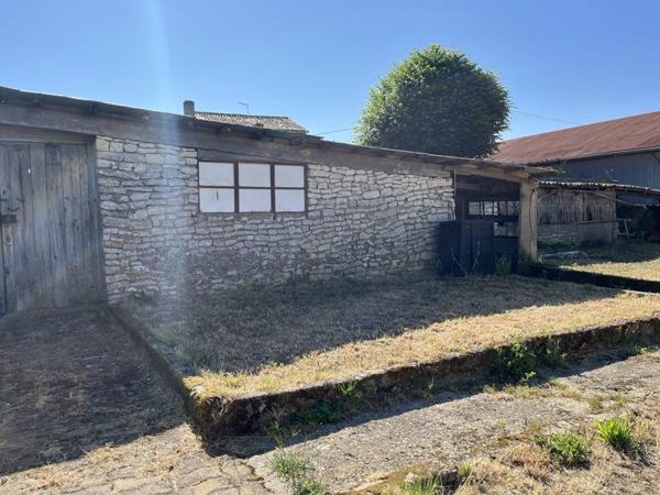 Maison à vendre |  Brie |  4 pièces | 111 m²