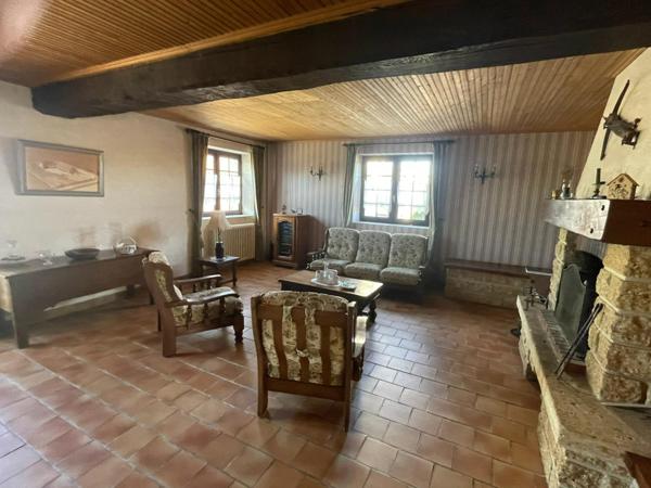 Maison à NOYEN-SUR-SARTHE, 72430 - 4 pièces 147m²