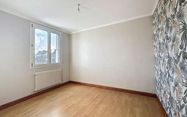 Maison à vendre    6 pièces •  Plabennec