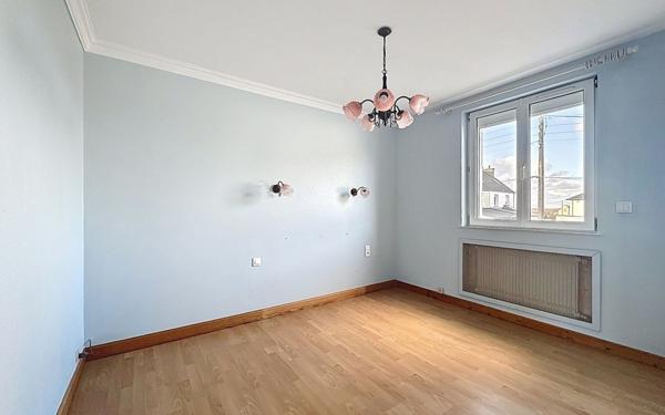 Maison à vendre    6 pièces •  Plabennec