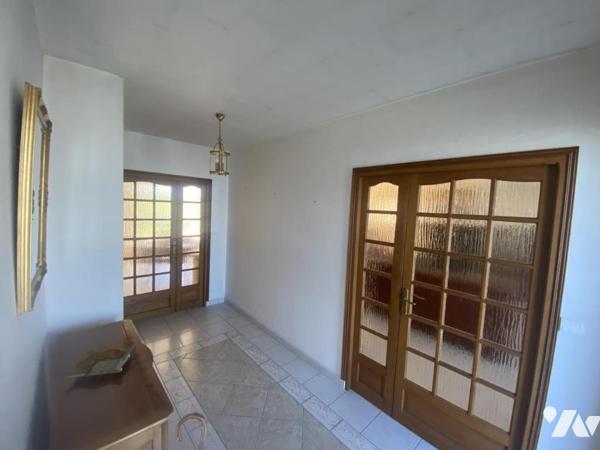 Pavillon traditionnel sur sous-sol