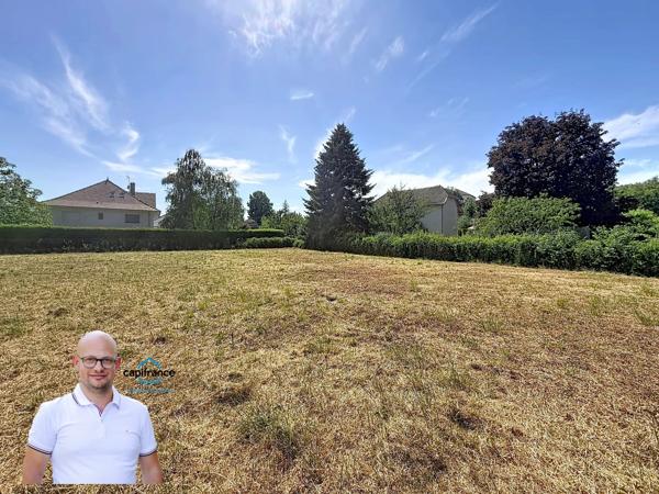 Terrain à vendre de 613,00 m² LES AVENIERES (38)
