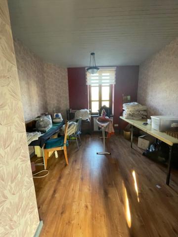 Maison de village 150m2 La Celle Dunoise 149000€!