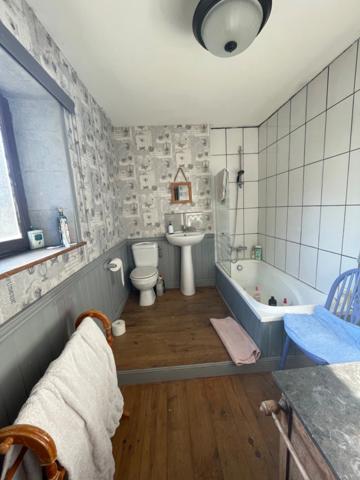Maison de village 150m2 La Celle Dunoise 149000€!