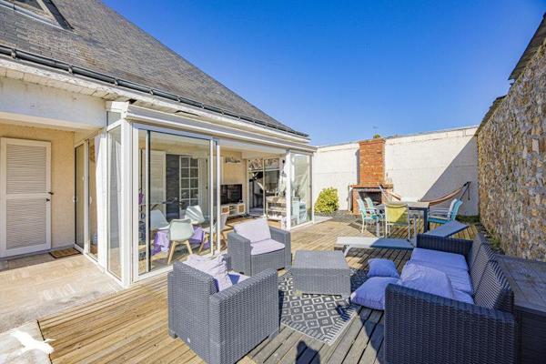 Maison à vendre 312 405 € Montlouis-sur-Loire 6 p 130 m² DPE E