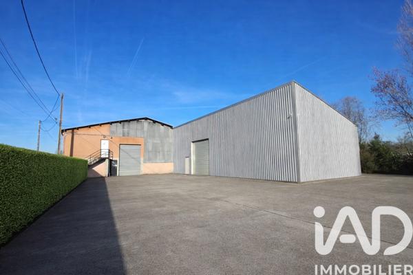 Immeuble à vendre 1 300 m² Preignac